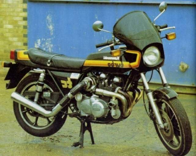 AOSHIMA 1/12 KAWASAKI Z1-R Custom 1978 Teile versiegelt EUR 22,81 - DE